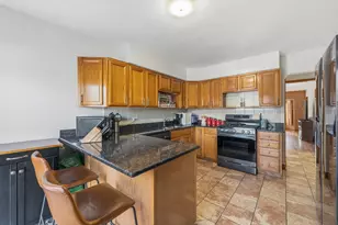 3221 Scoville Ave, Berwyn, IL 60402 - Photo 7