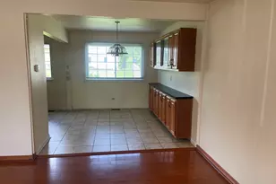 1802 W Willow Ln, Mount Prospect, IL 60056 - Photo 3