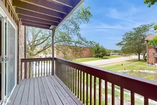 29W542 Country Ridge Dr, Warrenville, IL 60555 - Photo 13