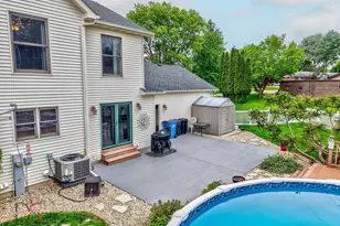 849 Luke St, Ottawa, IL 61350 - Photo 31