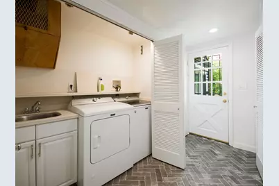 9002 Kedvale Avenue, Skokie, IL 60076 - Photo 19