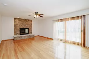 1900 Landwehr Rd, Northbrook, IL 60062 - Photo 17