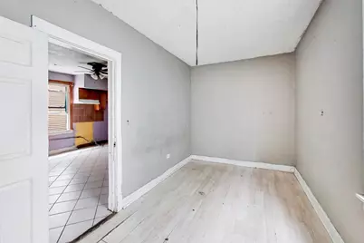 4946 S Hoyne Avenue, Chicago, IL 60609 - Photo 13