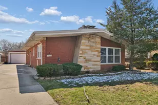 4437 W 100th St, Oak Lawn, IL 60453 - Photo 1