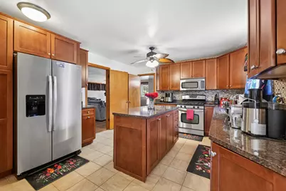 4437 W 100th Street, Oak Lawn, IL 60453 - Photo 5