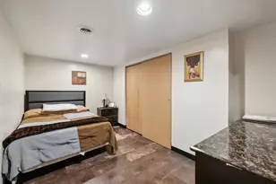 4437 W 100th St, Oak Lawn, IL 60453 - Photo 21
