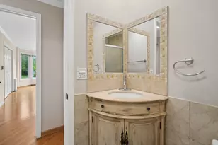 400 Ascot Dr, Park Ridge, IL 60068 - Photo 15