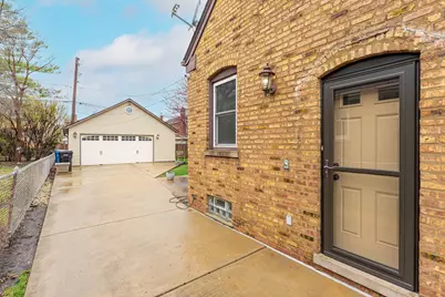 7246 N Olcott Avenue, Chicago, IL 60631 - Photo 27