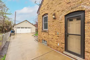 7246 N Olcott Ave, Chicago, IL 60631 - Photo 27