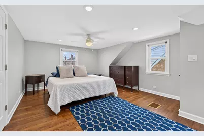 7246 N Olcott Avenue, Chicago, IL 60631 - Photo 11