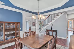 710 Reserve Ct, South Elgin, IL 60177 - Photo 7