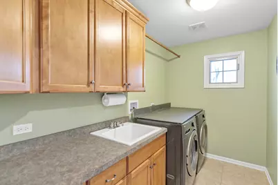 710 Reserve Court, South Elgin, IL 60177 - Photo 35