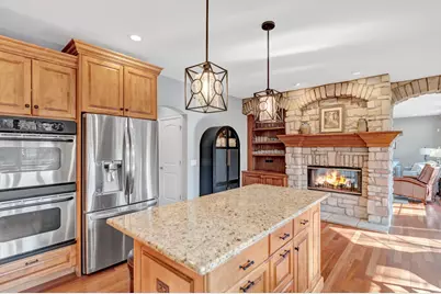 710 Reserve Court, South Elgin, IL 60177 - Photo 3