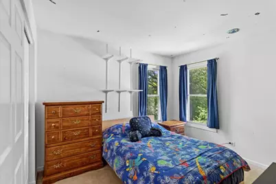 72 Julie Lane, Vernon Hills, IL 60061 - Photo 19