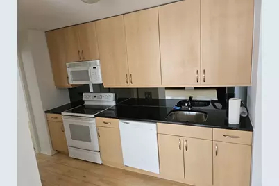 4250 N Marine Drive #511, Chicago, IL 60613 - Photo 11