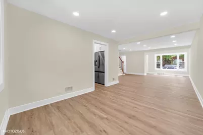 803 Brummel Street, Evanston, IL 60202 - Photo 9