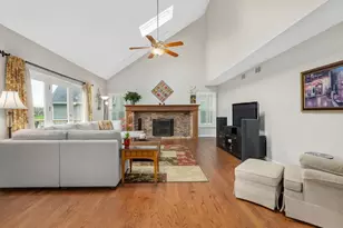 1432 Terrance Dr, Naperville, IL 60565 - Photo 13