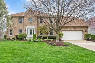 1432 Terrance Dr, Naperville, IL 60565 - Photo 1
