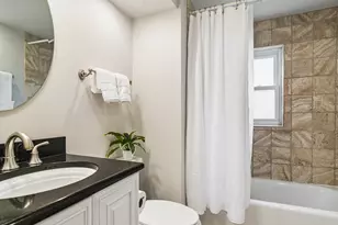 611 E Davis St, Arlington Heights, IL 60005 - Photo 19