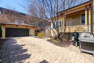 511 N Grove Ave, Oak Park, IL 60302 - Photo 51