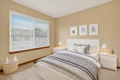 2865 N Augusta Drive, Wadsworth, IL 60083 - Photo 9