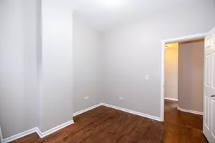 4326 S Calumet Ave, Chicago, IL 60653 - Photo 11