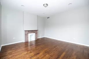 4326 S Calumet Ave, Chicago, IL 60653 - Photo 3