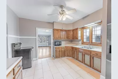 2246 Clinton Avenue, Berwyn, IL 60402 - Photo 13
