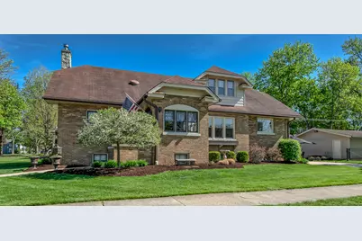 200 Fulton Street, West Chicago, IL 60185 - Photo 1