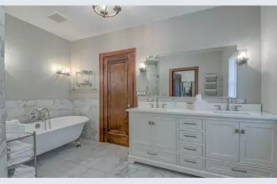 200 Fulton Street, West Chicago, IL 60185 - Photo 15