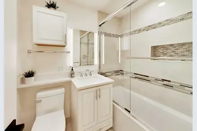656 Jon Lane, Des Plaines, IL 60016 - Photo 11