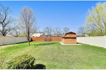 656 Jon Lane, Des Plaines, IL 60016 - Photo 23