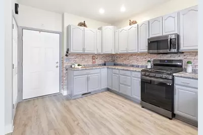 1462 Ridge Drive, Sycamore, IL 60178 - Photo 13