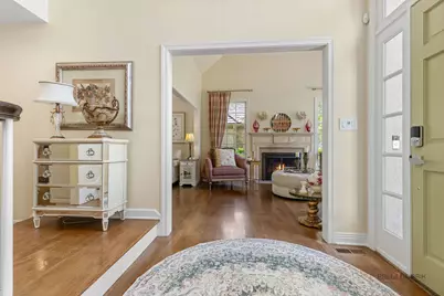 1730 Yale Court, Lake Forest, IL 60045 - Photo 7