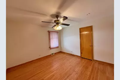 10416 S Sacramento Avenue, Chicago, IL 60655 - Photo 13