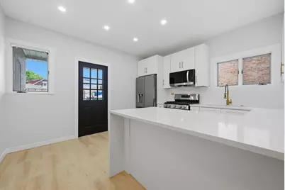 5411 W Byron Street, Chicago, IL 60641 - Photo 13