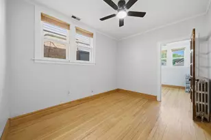 5411 W Byron St, Chicago, IL 60641 - Photo 21