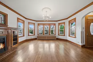 5411 W Byron St, Chicago, IL 60641 - Photo 3