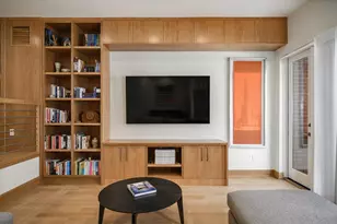 1307 N Sutton Pl, Chicago, IL 60610 - Photo 5