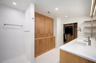 1307 N Sutton Pl, Chicago, IL 60610 - Photo 25