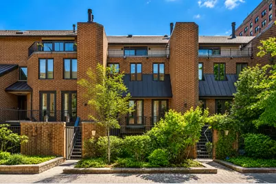 1307 N Sutton Place, Chicago, IL 60610 - Photo 1