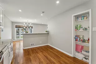 8537 S Karlov Ave, Chicago, IL 60652 - Photo 5