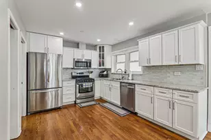 8537 S Karlov Ave, Chicago, IL 60652 - Photo 3