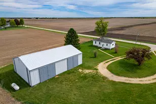 21137 Fenstermaker Rd, Sycamore, IL 60178 - Photo 25