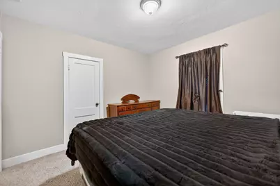 21137 Fenstermaker Road, Sycamore, IL 60178 - Photo 13