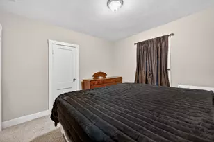 21137 Fenstermaker Rd, Sycamore, IL 60178 - Photo 13