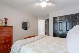 4 Forest Cove Ct, Streamwood, IL 60107 - Photo 45