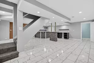 1311 Meadow Ln, North Aurora, IL 60542 - Photo 43