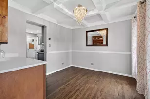 1311 Meadow Ln, North Aurora, IL 60542 - Photo 5