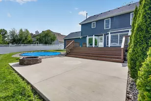1311 Meadow Ln, North Aurora, IL 60542 - Photo 51